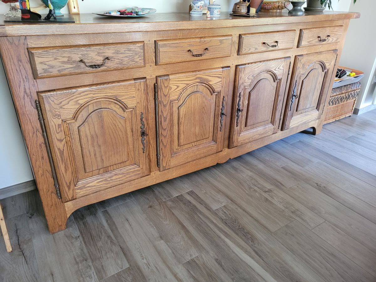 MEUBLE EN RELOOKAGE AVANT