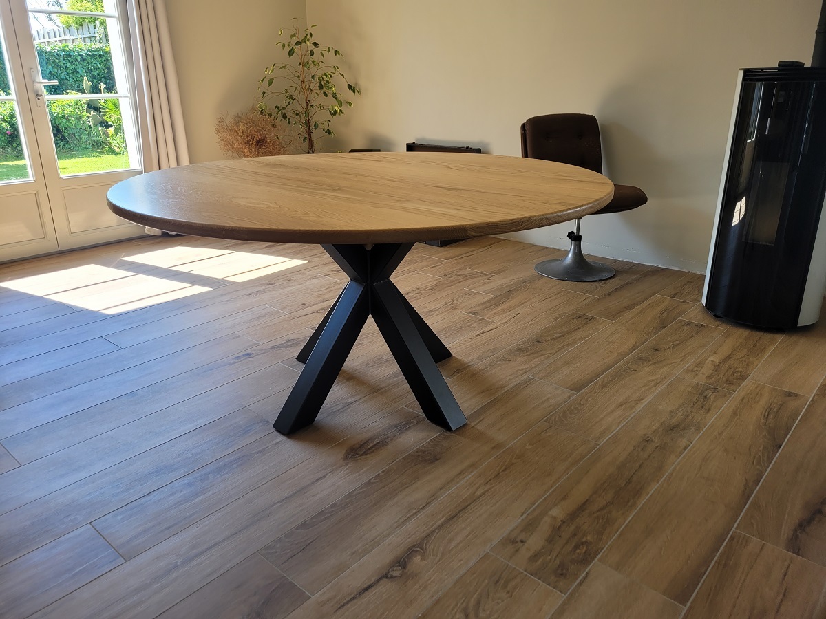 Table ronde chêne de France